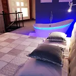 Loft Apartment Lodz